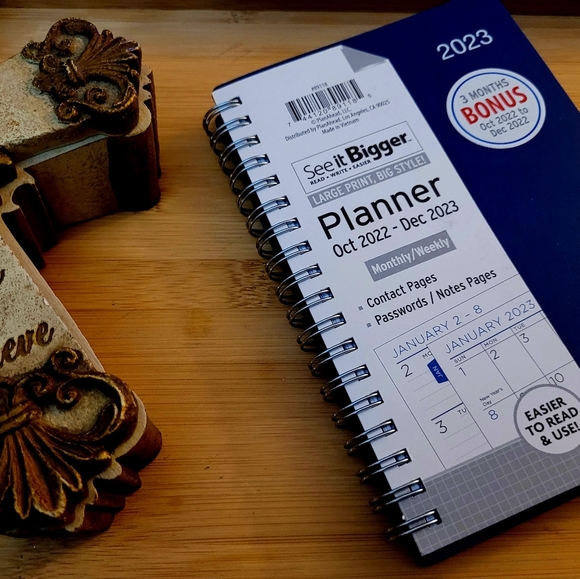 See It Bigger Monthly & Weekly Planner - Picture 7 of 13
